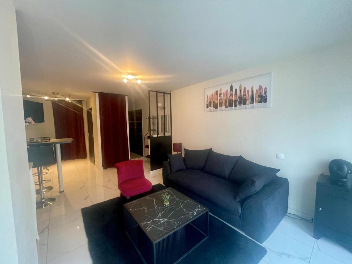 Studio Barok Proche Autoroute, Plages Et Attractions, Wifi - Tv, Calme Bessan Exterior foto